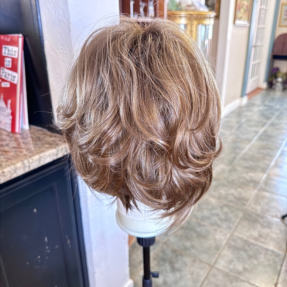 New René of Paris Mochaccino Wig - Picture 2 of 4